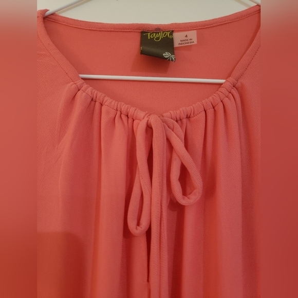 92- Taylor Women's Maxi Dress Tie Neck Soft Pink Blush Size 4 NWT - Picture 9 of 11